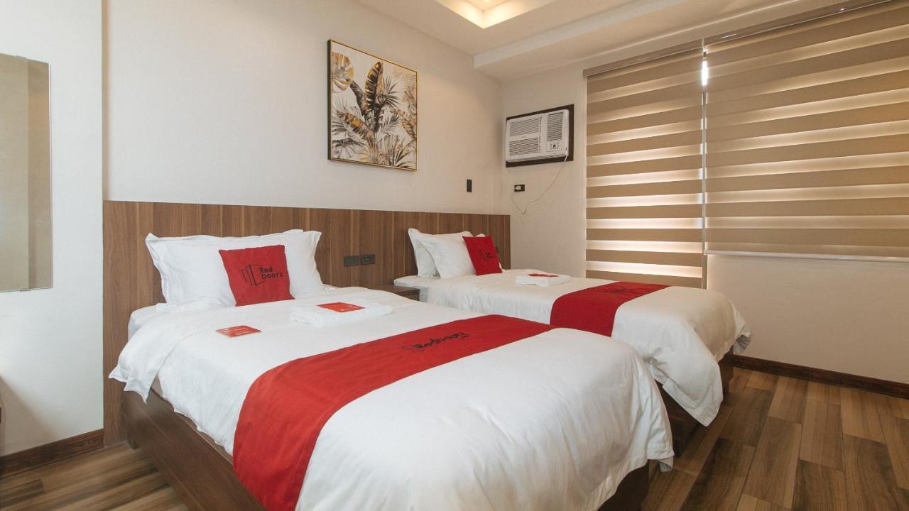 Reddoorz Plus @ Bez Tower And Residences San Juan San Juan  Exteriér fotografie