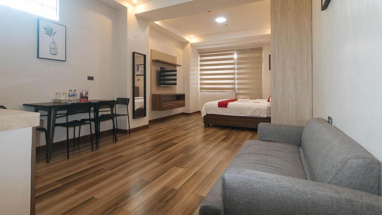 Reddoorz Plus @ Bez Tower And Residences San Juan San Juan  Exteriér fotografie