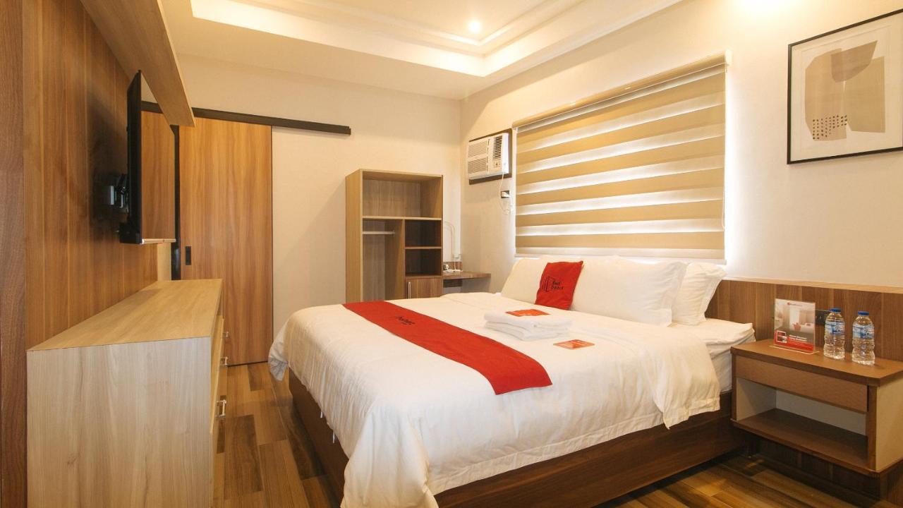 Reddoorz Plus @ Bez Tower And Residences San Juan San Juan  Exteriér fotografie