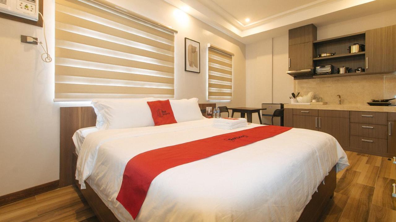 Reddoorz Plus @ Bez Tower And Residences San Juan San Juan  Exteriér fotografie