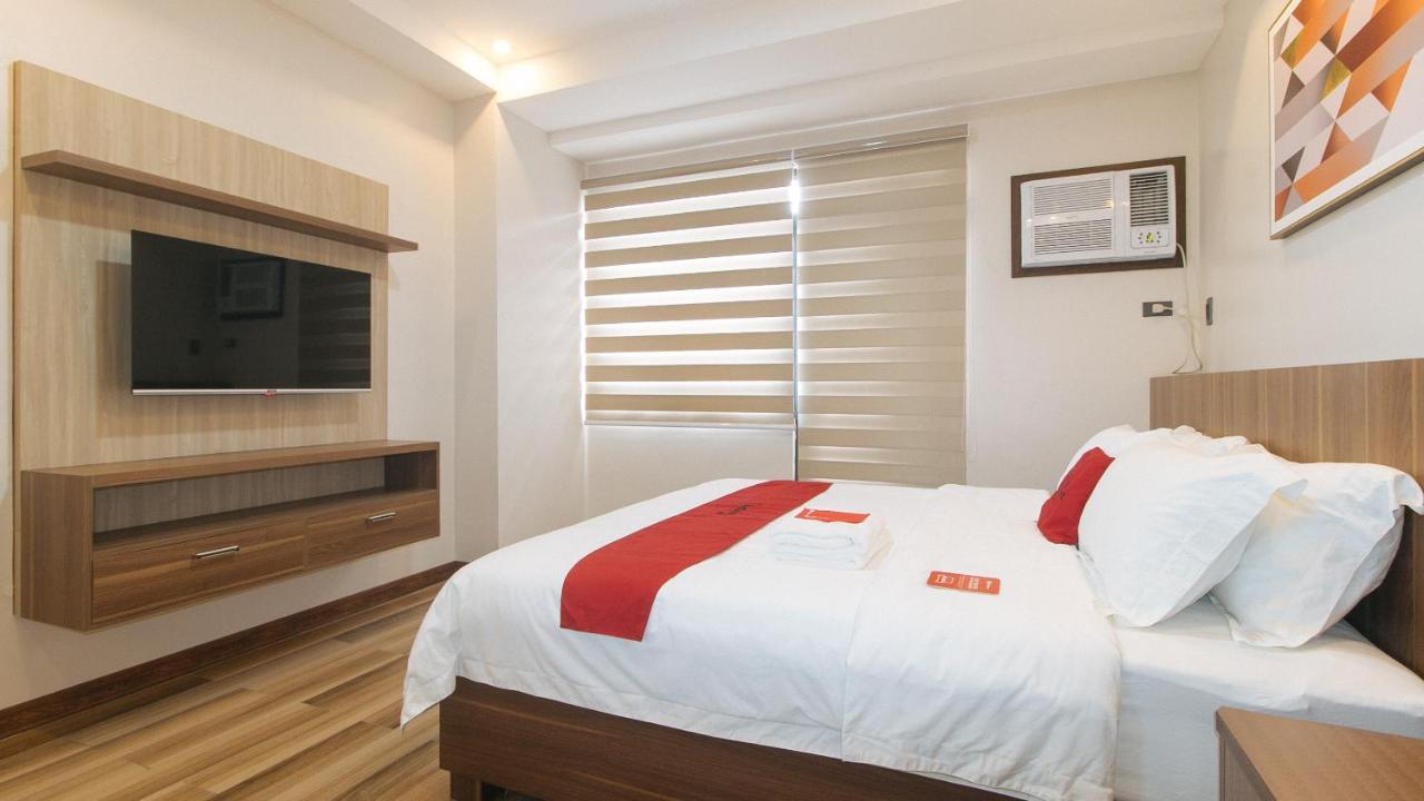 Reddoorz Plus @ Bez Tower And Residences San Juan San Juan  Exteriér fotografie