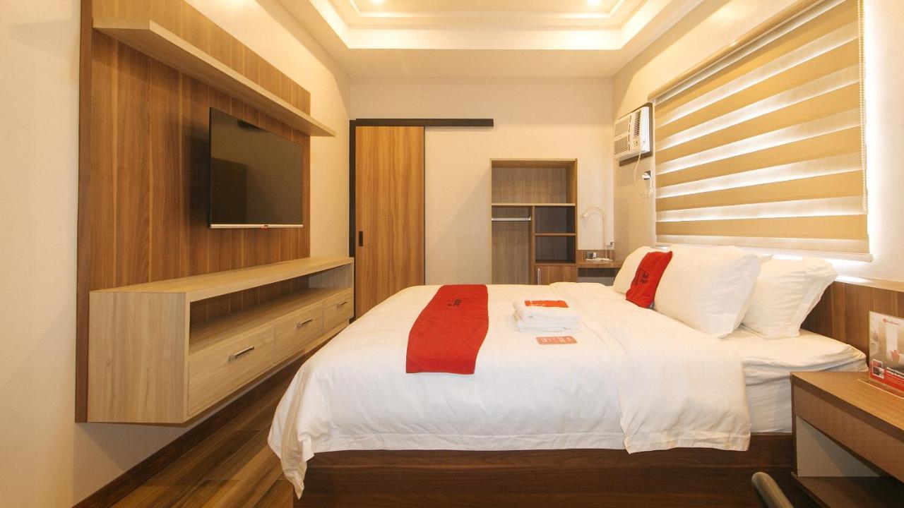 Reddoorz Plus @ Bez Tower And Residences San Juan San Juan  Exteriér fotografie