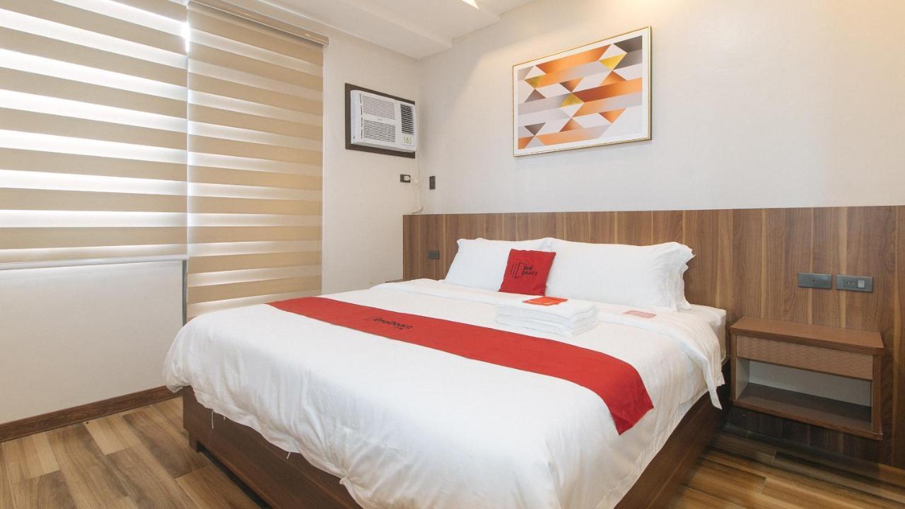 Reddoorz Plus @ Bez Tower And Residences San Juan San Juan  Exteriér fotografie